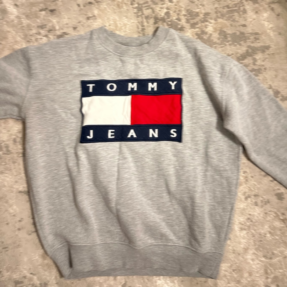TOMMY JEANS SWEATSHIRT